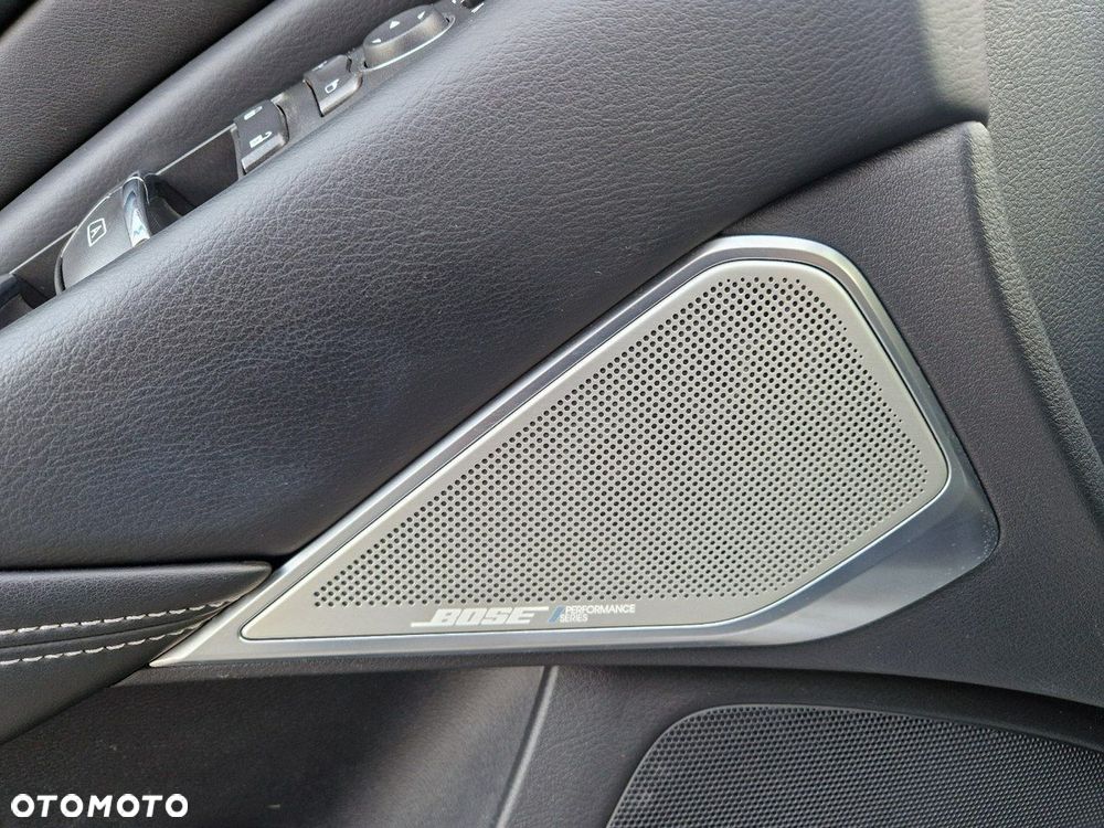 Infiniti Q50 - 31