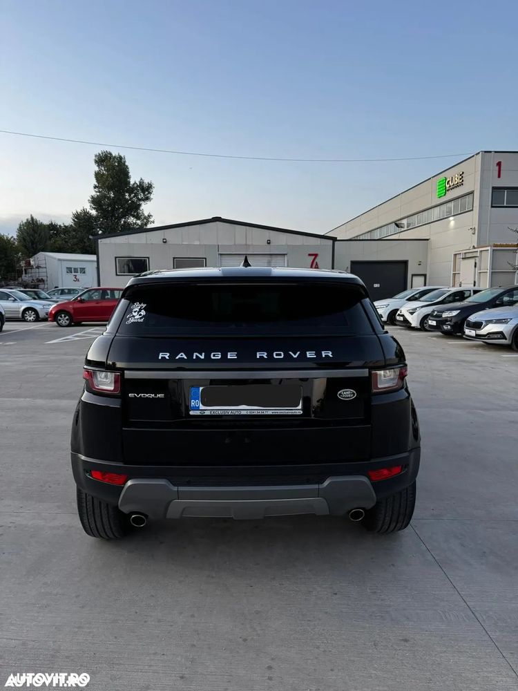 Land Rover Range Rover Evoque 2.0 D150 R-Dynamic - 3