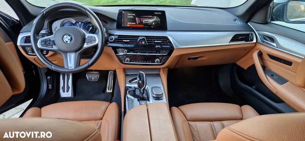 BMW Seria 5 530e xDrive AT PHEV - 32