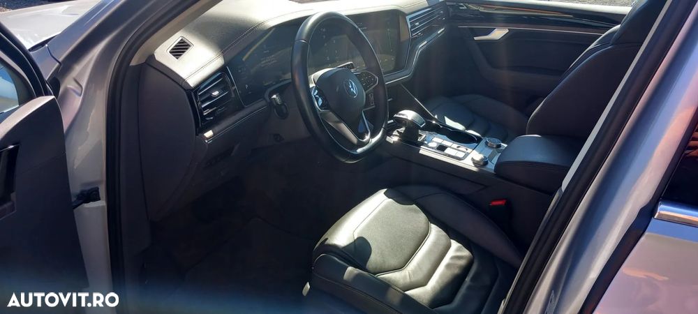 Volkswagen Touareg V6 TSI Elegance - 6