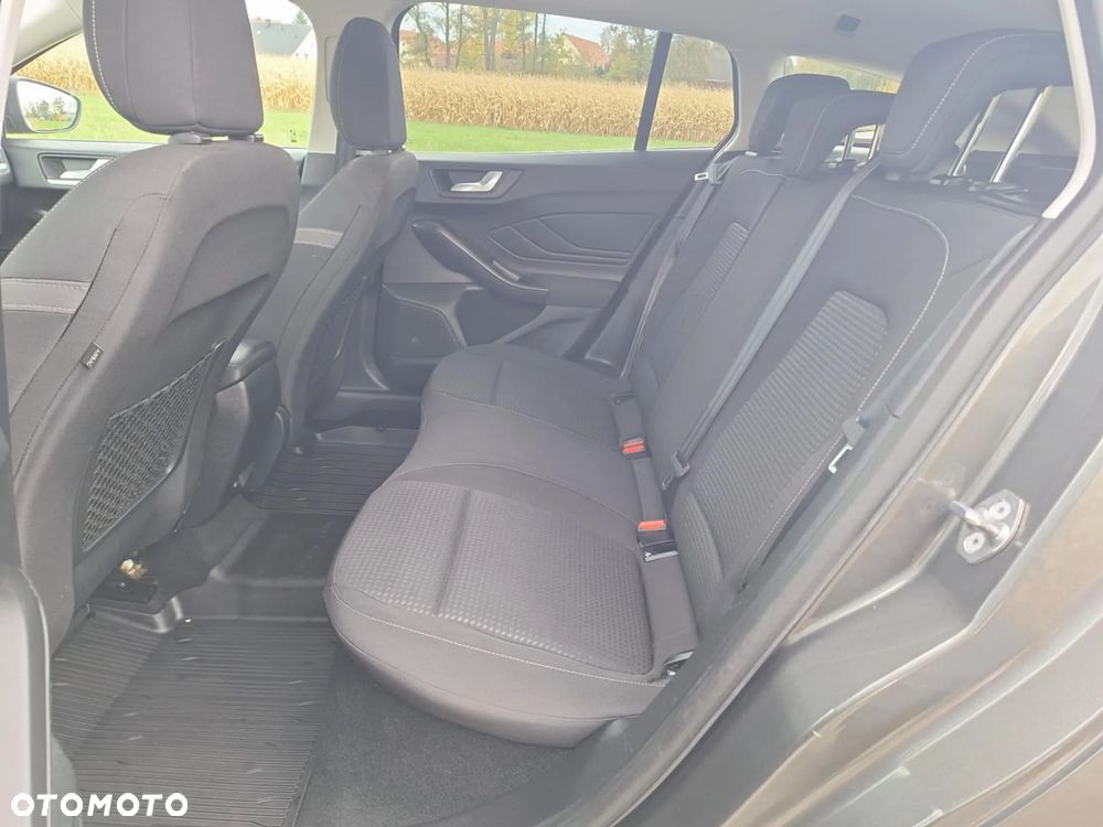 Ford Focus 1.5 EcoBlue Start-Stopp-System TITANIUM STYLE - 16