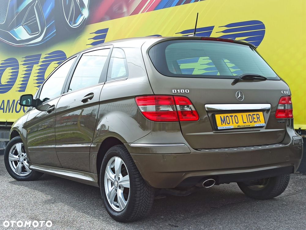 Mercedes-Benz Klasa B - 2