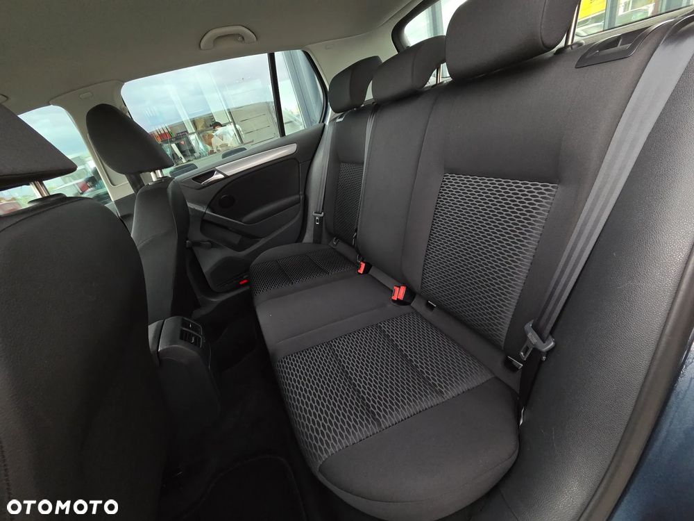 Volkswagen Golf 1.6 Team - 16