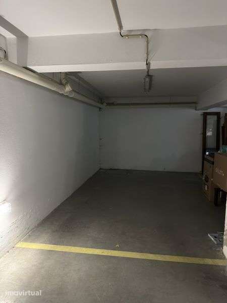 Lugar de Garagem para Armazenamento | Seguro pouco frequentado - Grande imagem: 2/4