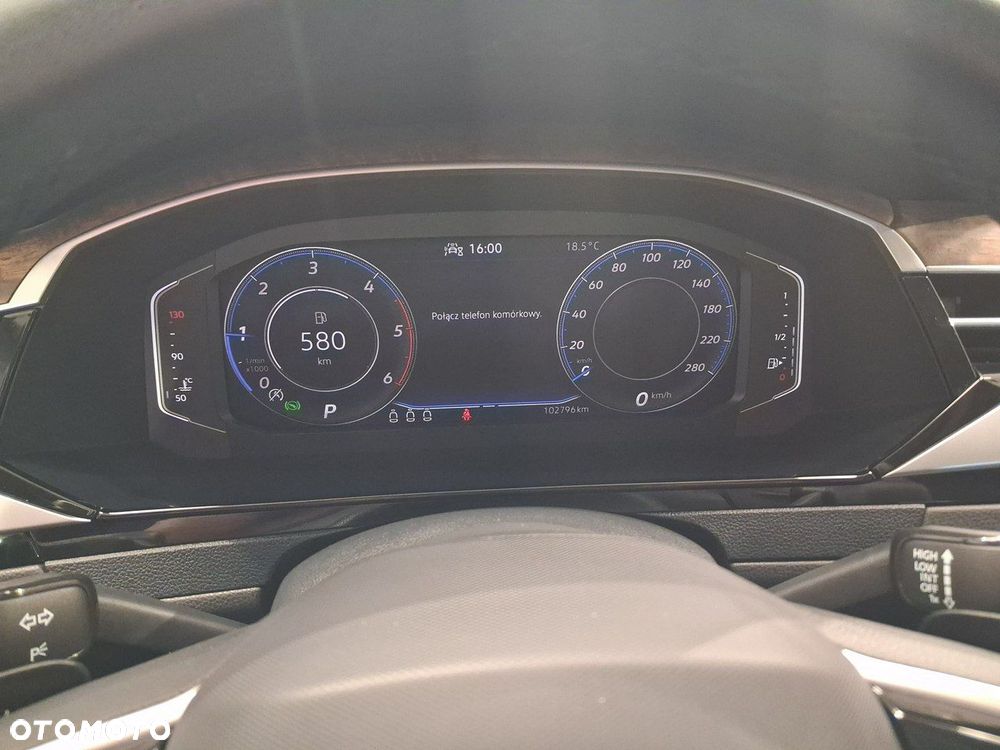 Volkswagen Arteon - 17