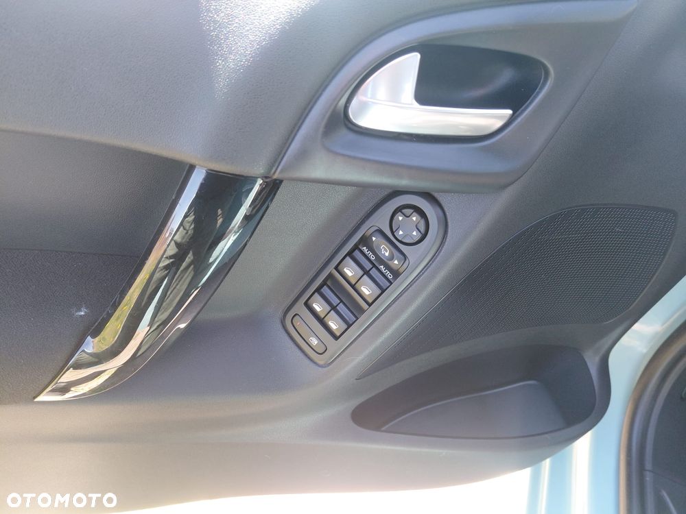 Citroën C3 Pure Tech (VTi) 82 Exclusive - 8