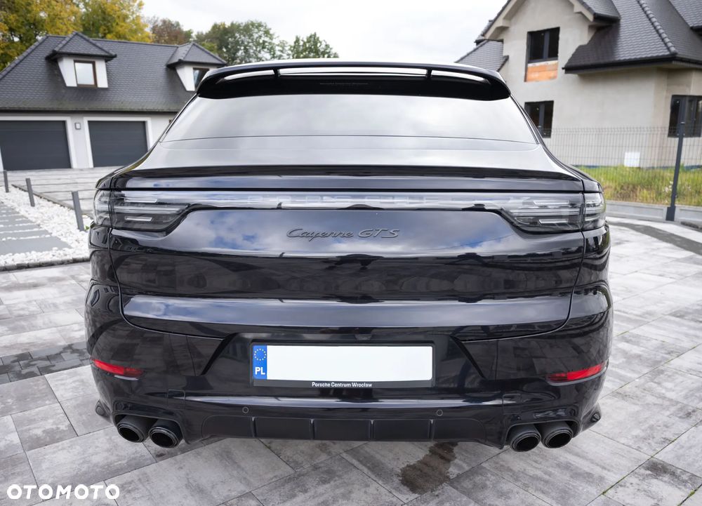 Porsche Cayenne Coupe GTS - 4