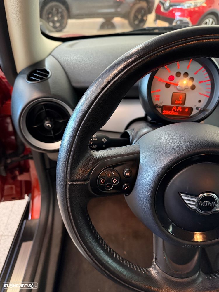 MINI 3 Portas Cooper D - 7