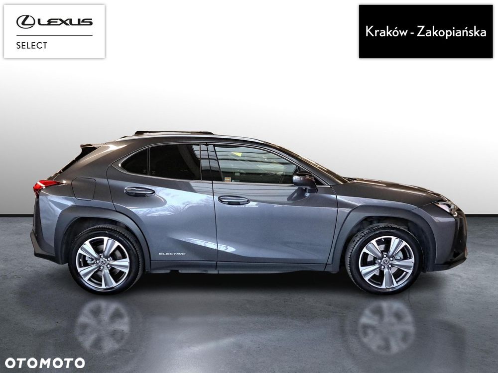 Lexus UX - 7