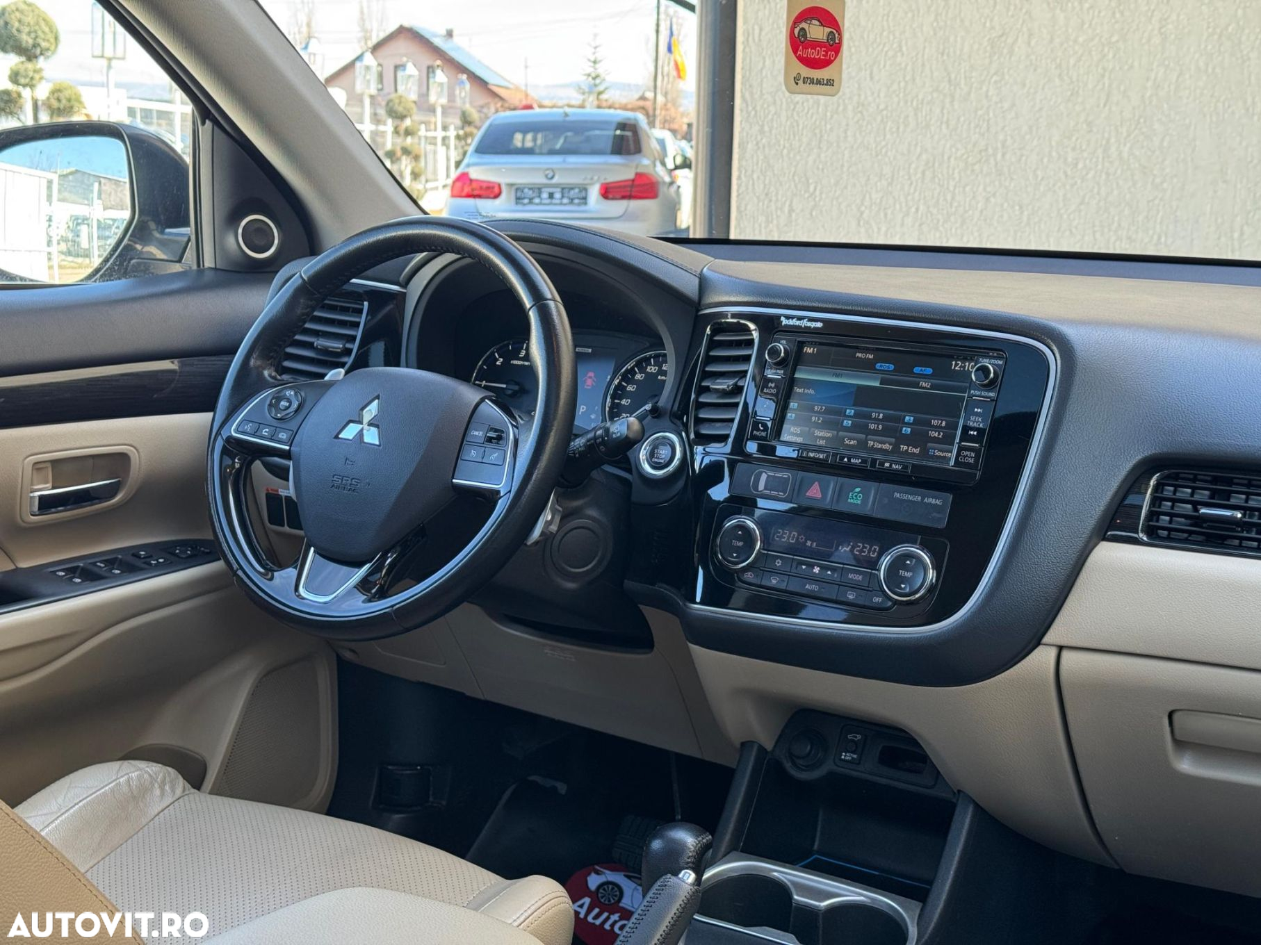 Mitsubishi Outlander - 6