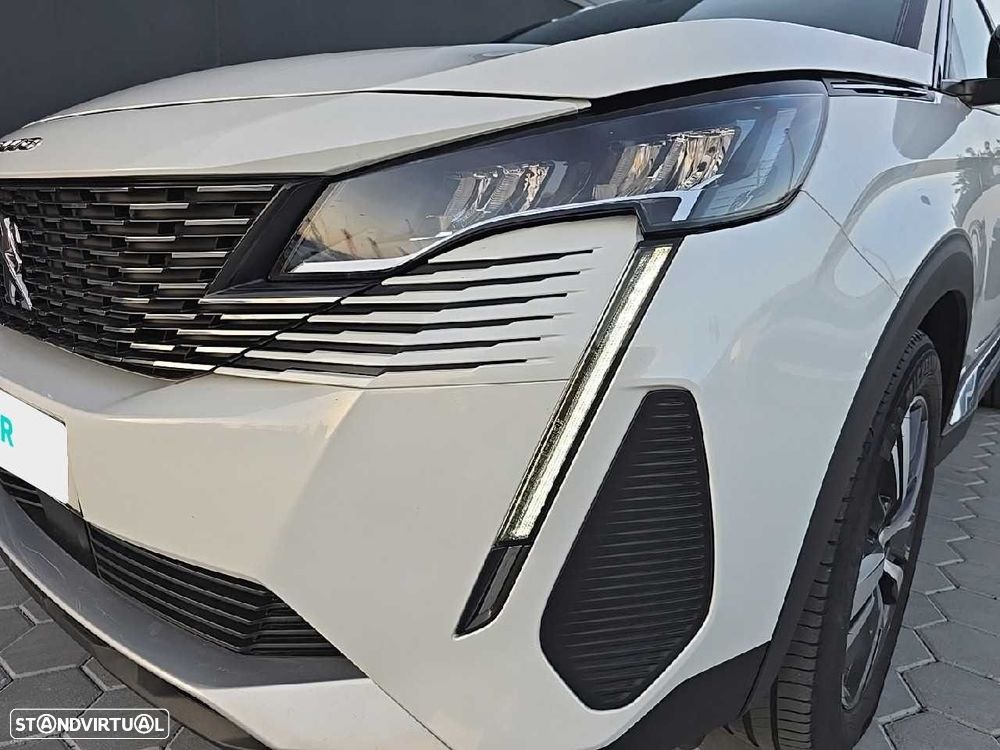 Peugeot 5008 1.2 PureTech Allure Pack EAT8 - 24