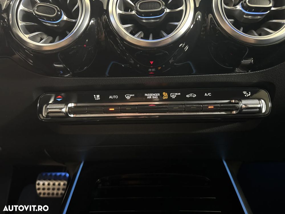 Mercedes-Benz GLA 200 d 4MATIC - 20