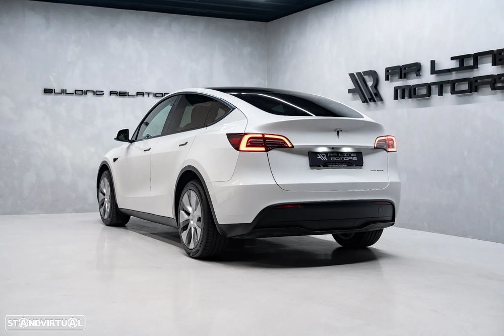 Tesla Model Y Long Range Tração Integral - 11