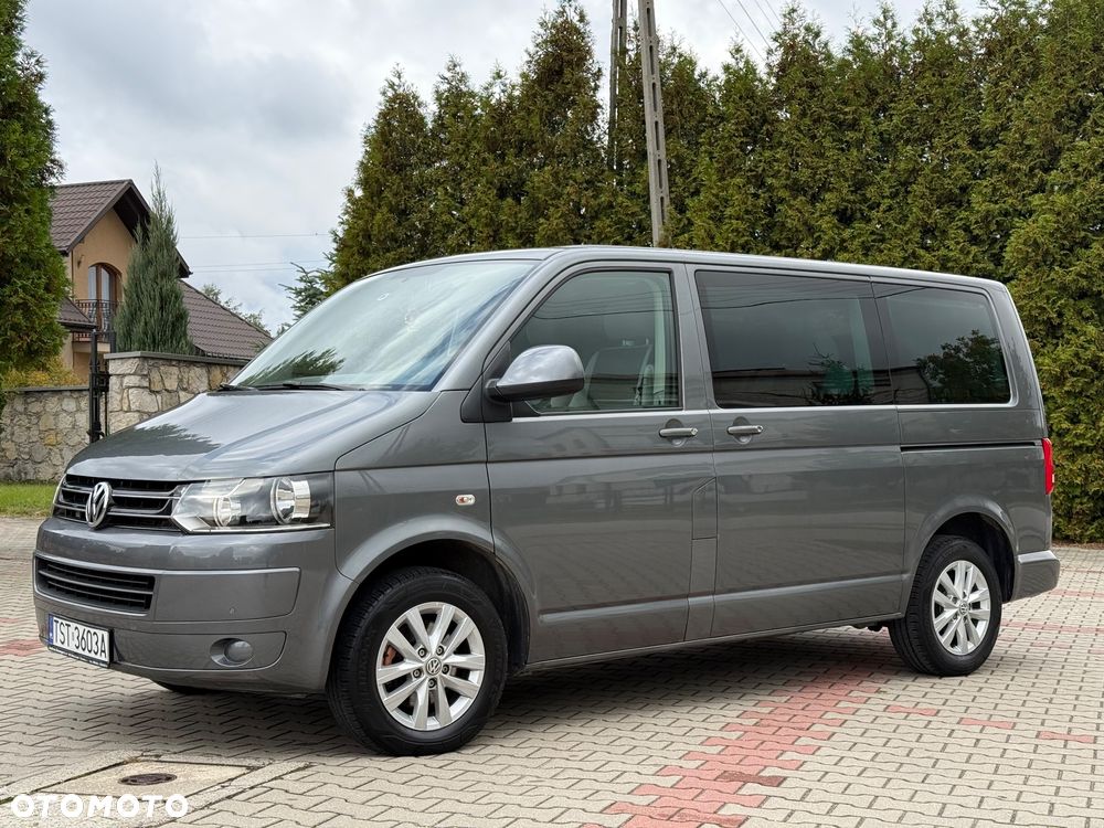 Volkswagen Caravelle - 4