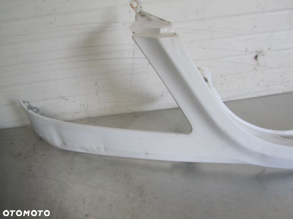 Mercedes Sprinter 906 nosek -listwa pod grill - 3