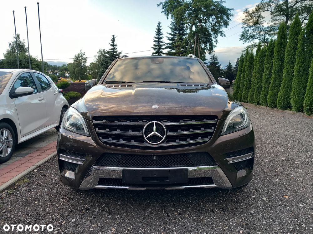 Mercedes-Benz ML - 4
