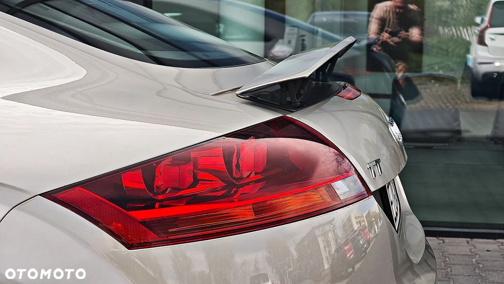 Audi TT Coupé - 10