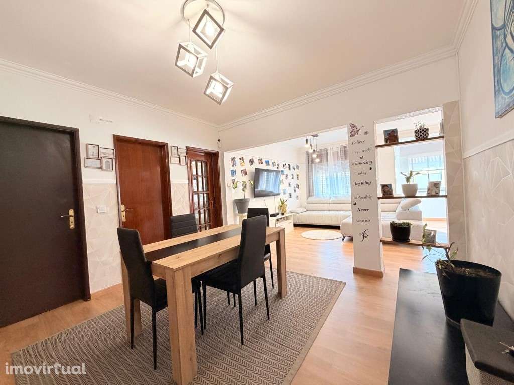 Apartamento t3 luminoso com open space e garagem - Grande imagem: 5/22