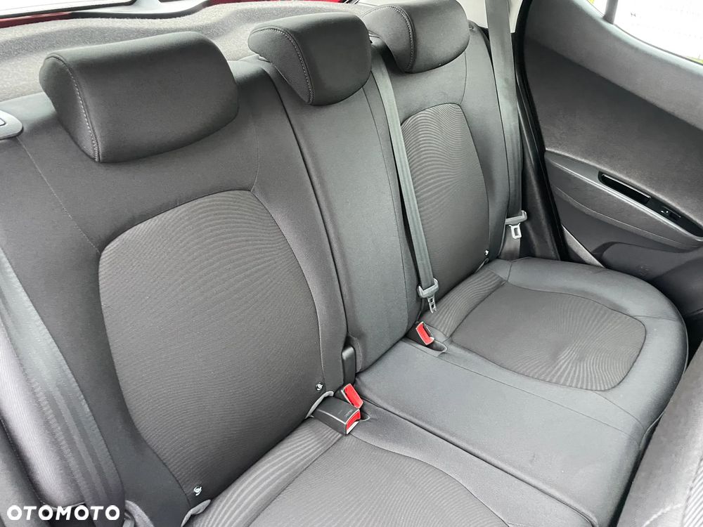 Hyundai i10 1.0 BlueDrive Black Line - 22
