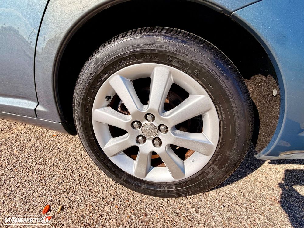 Toyota Avensis S/D 1.6 Sol EC - 7