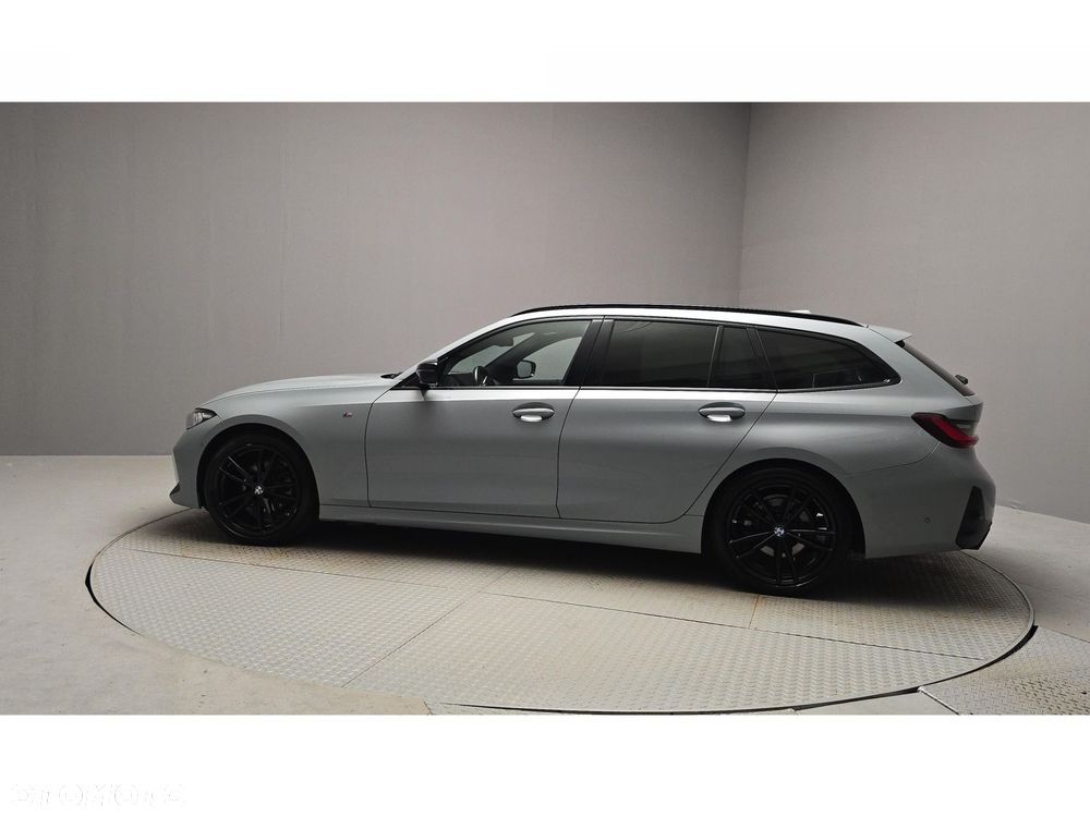 BMW Seria 3 320d xDrive Sport - 3