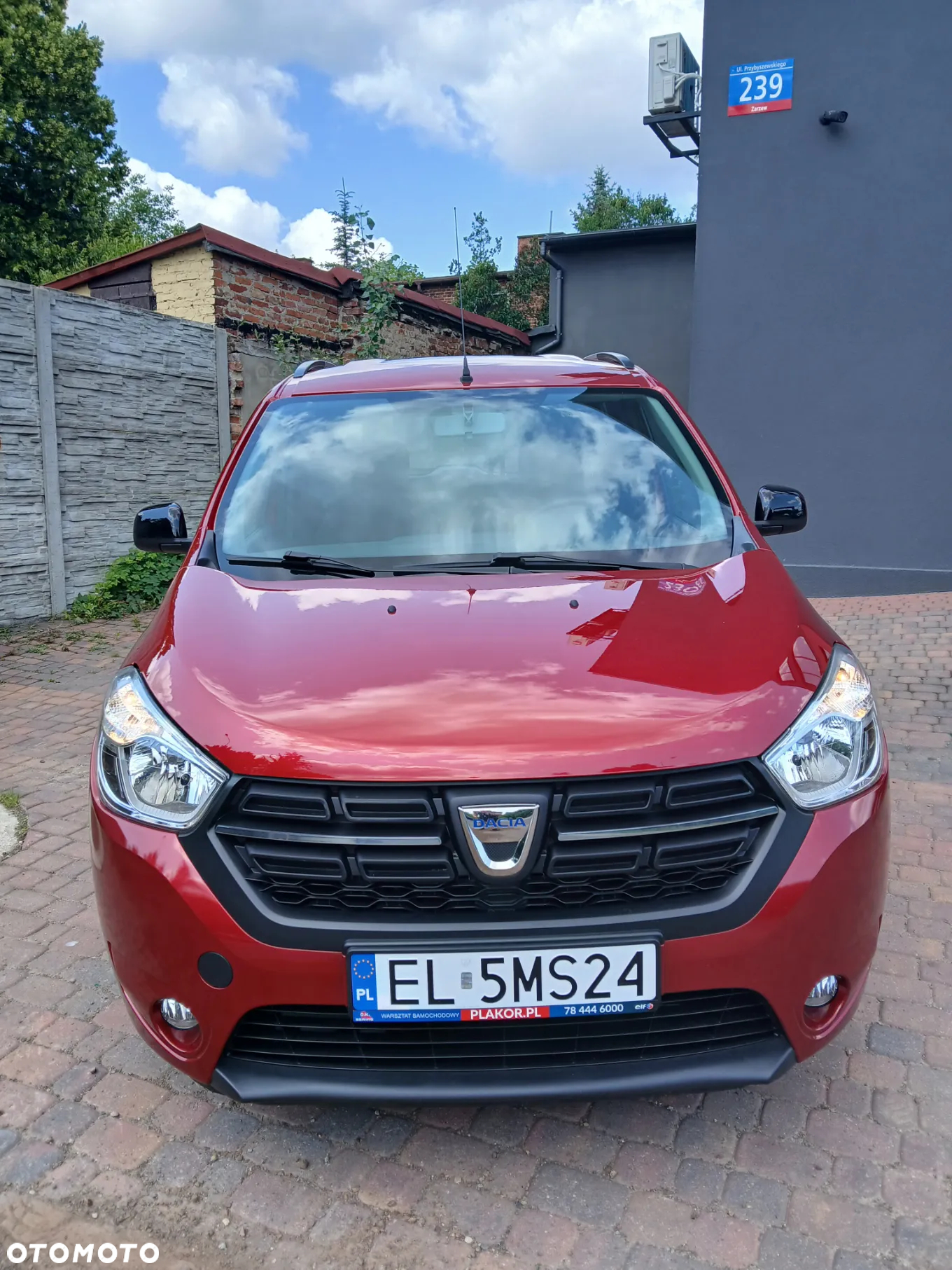 Dacia Lodgy TCe 100 GPF Comfort - 10