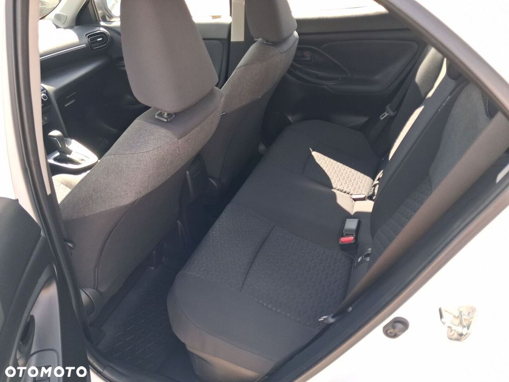 Toyota Yaris Cross Hybrid 1.5 Comfort - 10
