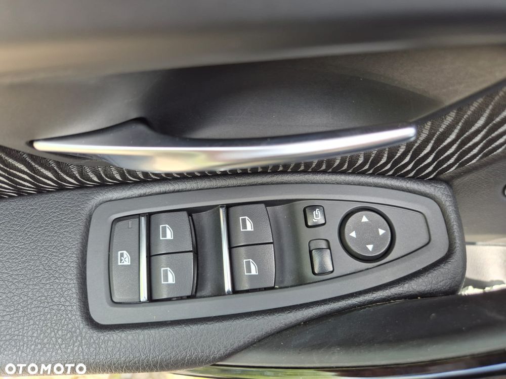 BMW Seria 3 320i GPF Advantage - 31
