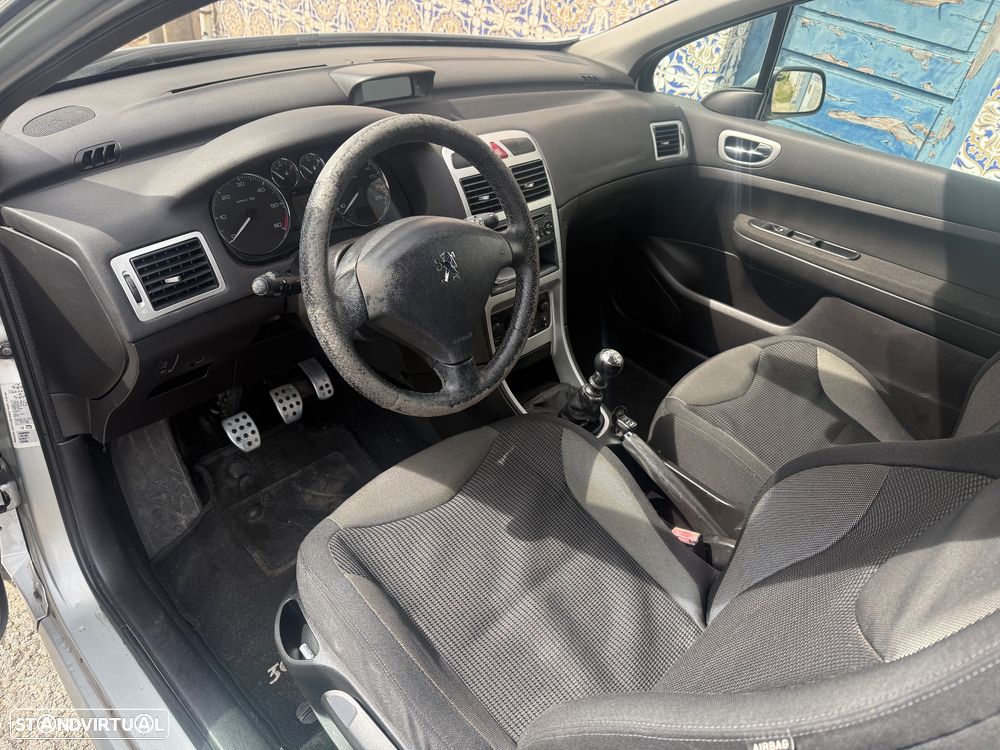 Peugeot 307 1.6 HDi Premium - 6