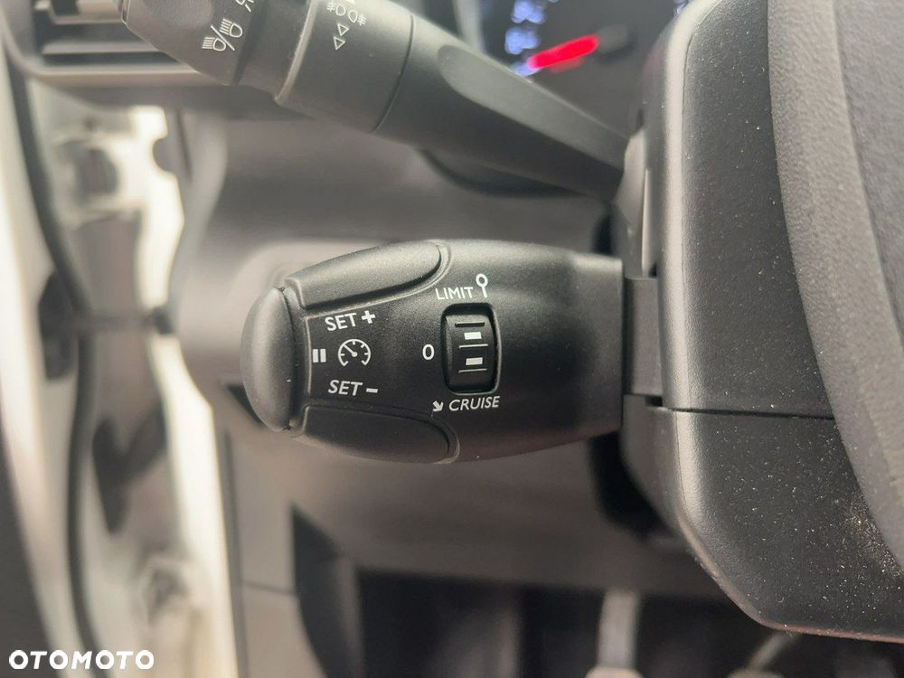 Toyota Proace City - 25