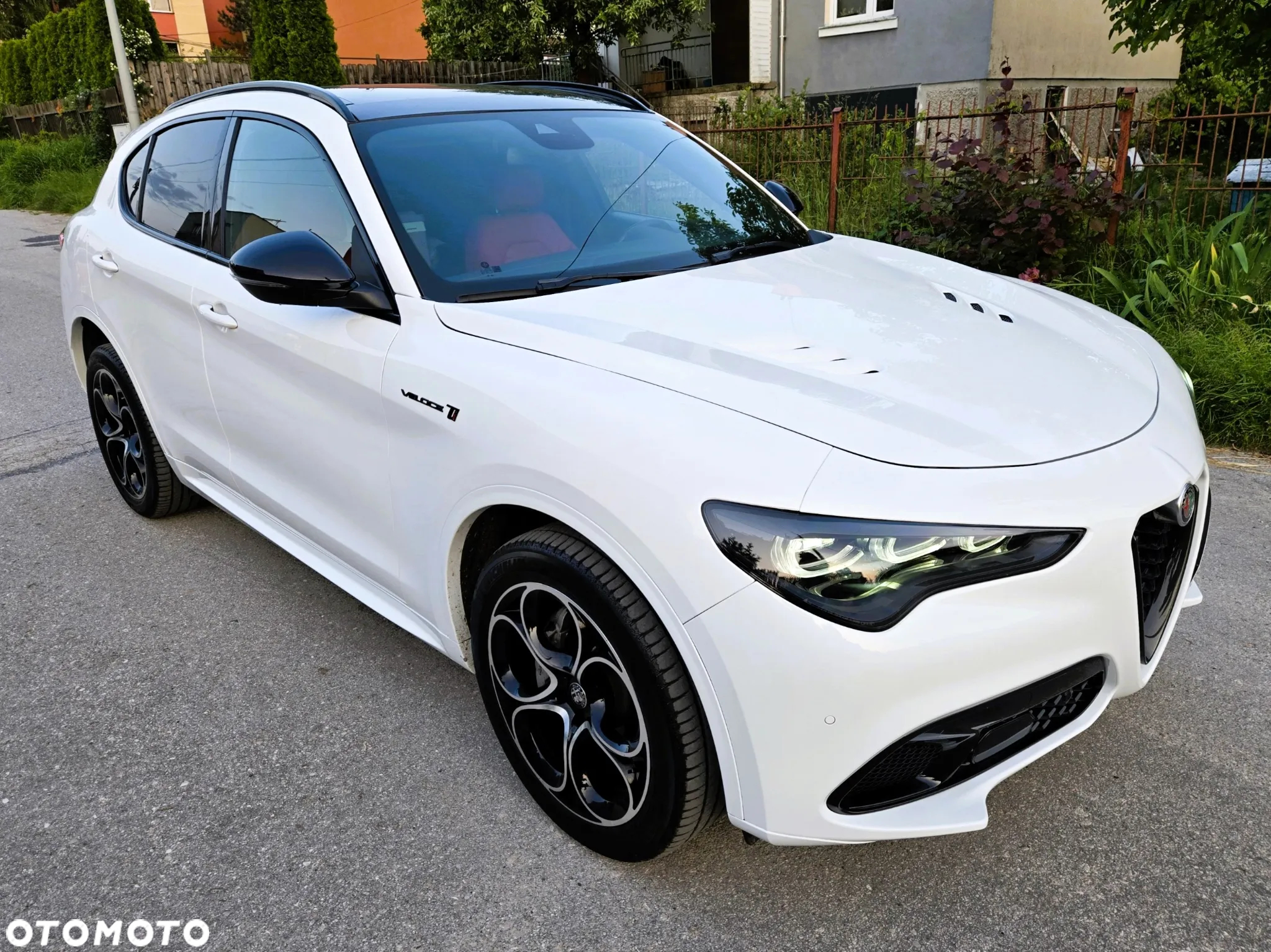 Alfa Romeo Stelvio 2.0 Turbo 16V AT8-Q4 Veloce Ti - 2