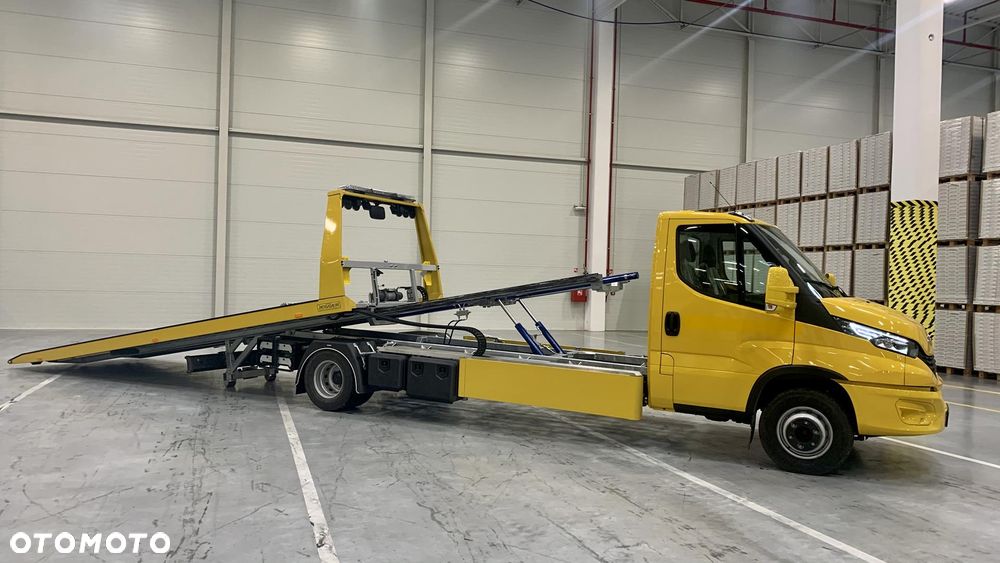 Iveco Daily - 24