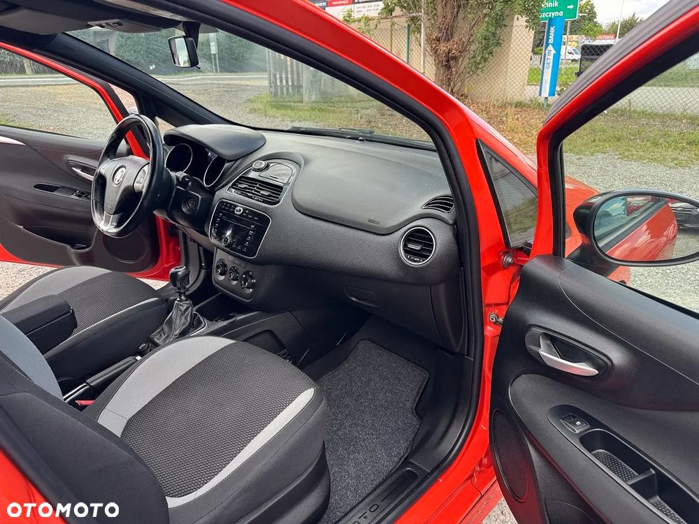 Fiat Punto Evo 1.4 8V Sport Start&Stopp - 33