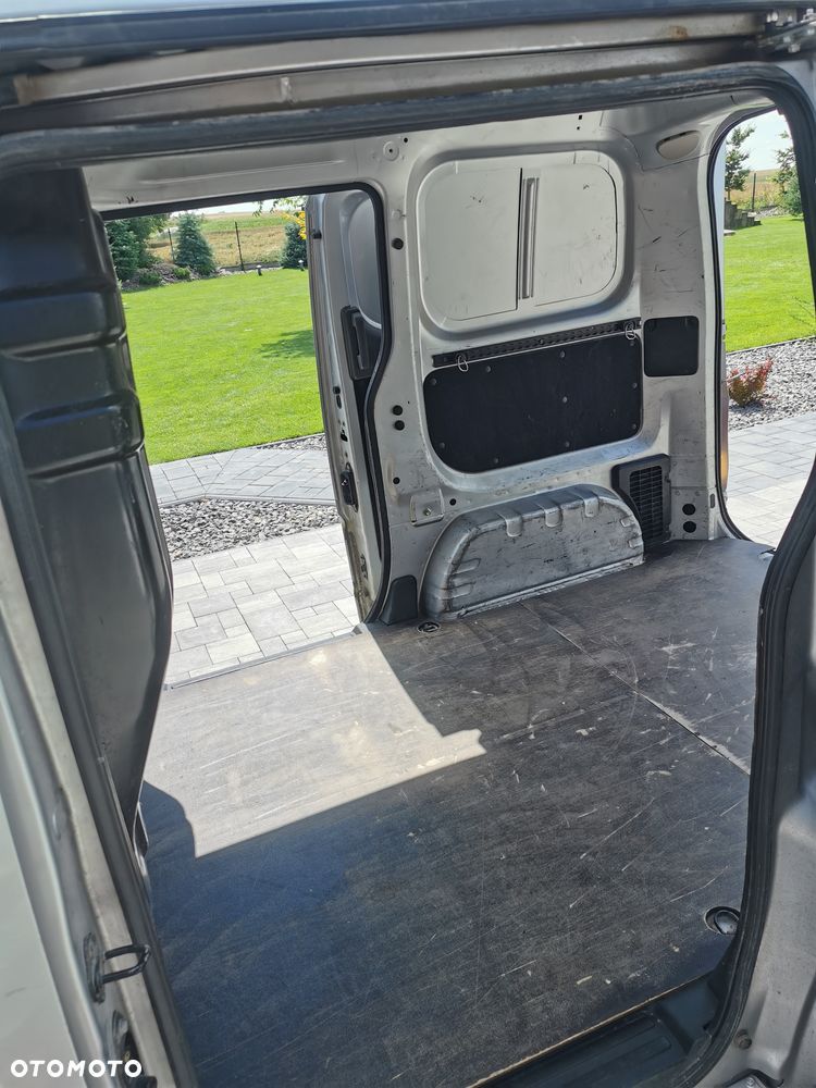 Nissan NV200 - 6