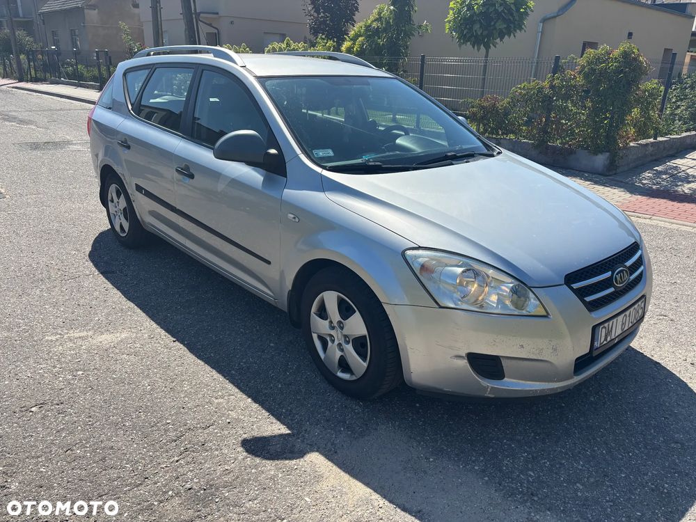 Kia Ceed 1.6 Crdi Comfort - 3