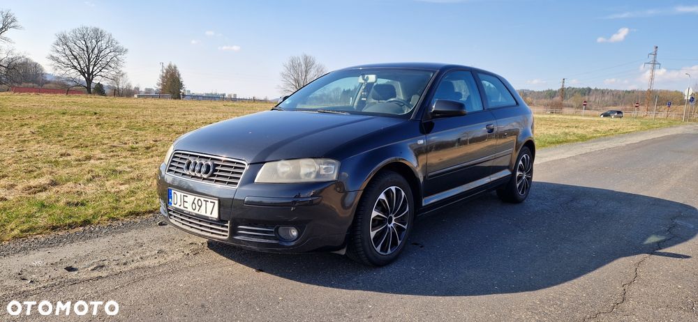 Audi A3 Sportback - 1