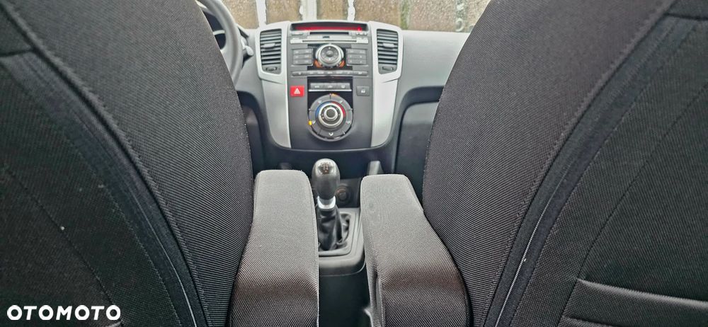 Kia Venga 1.4 M - 35