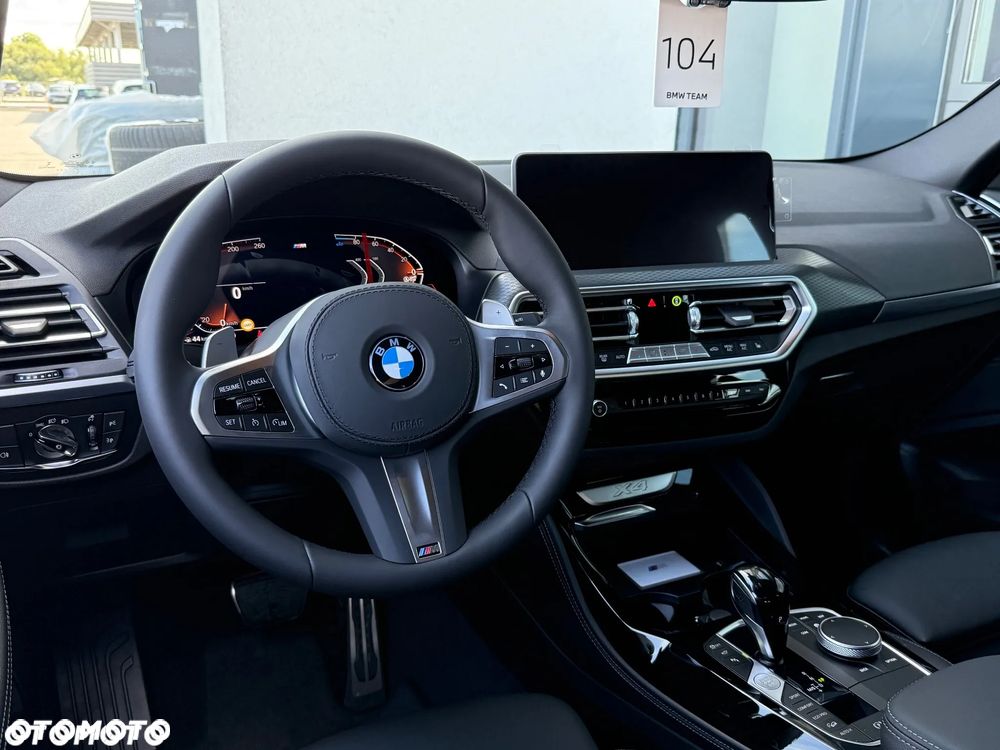 BMW X4 - 16