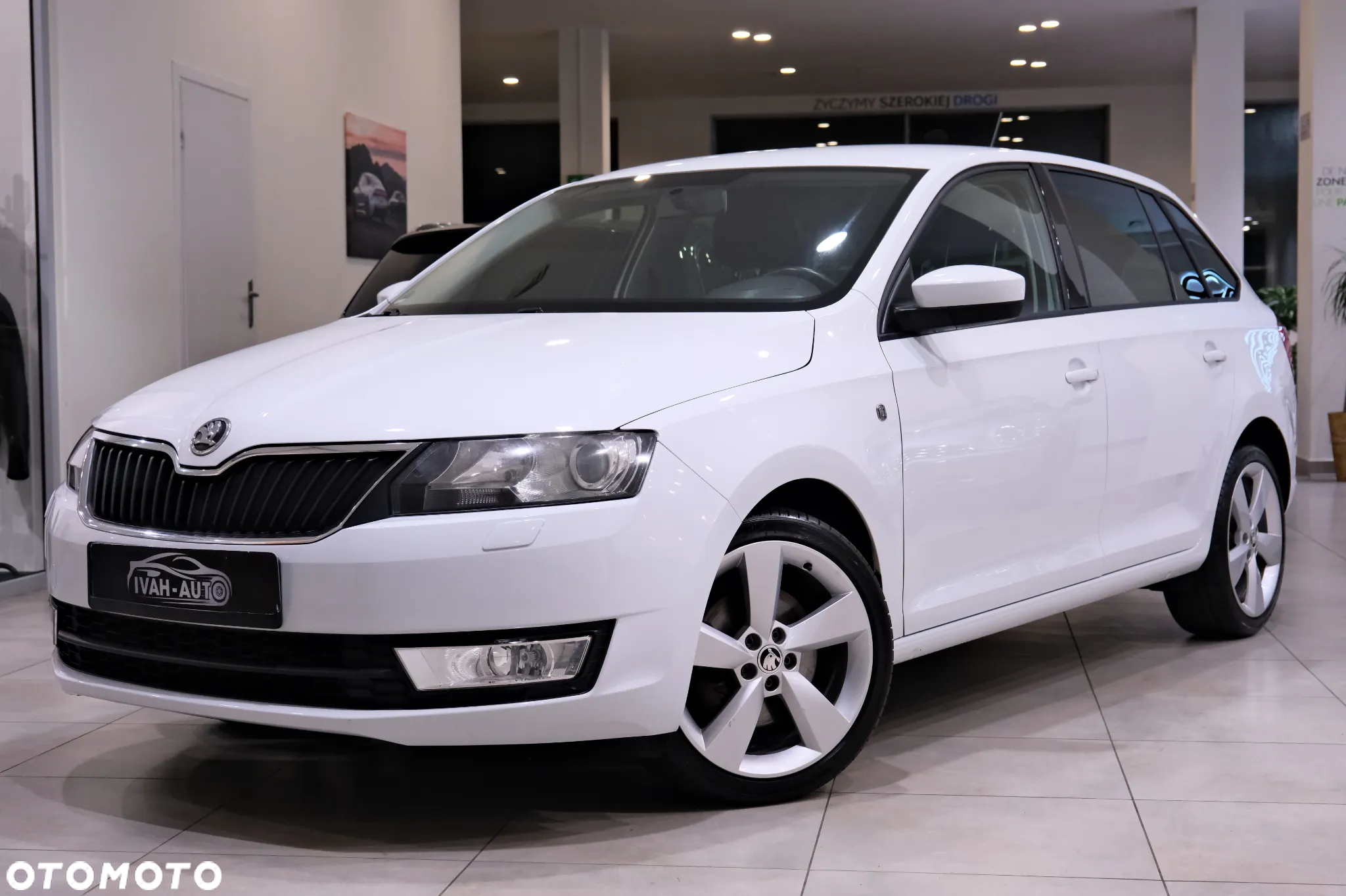 Skoda RAPID 1.2 TSI Active - 21