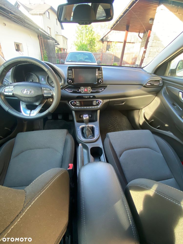Hyundai i30 1.5 DPI Smart - 13