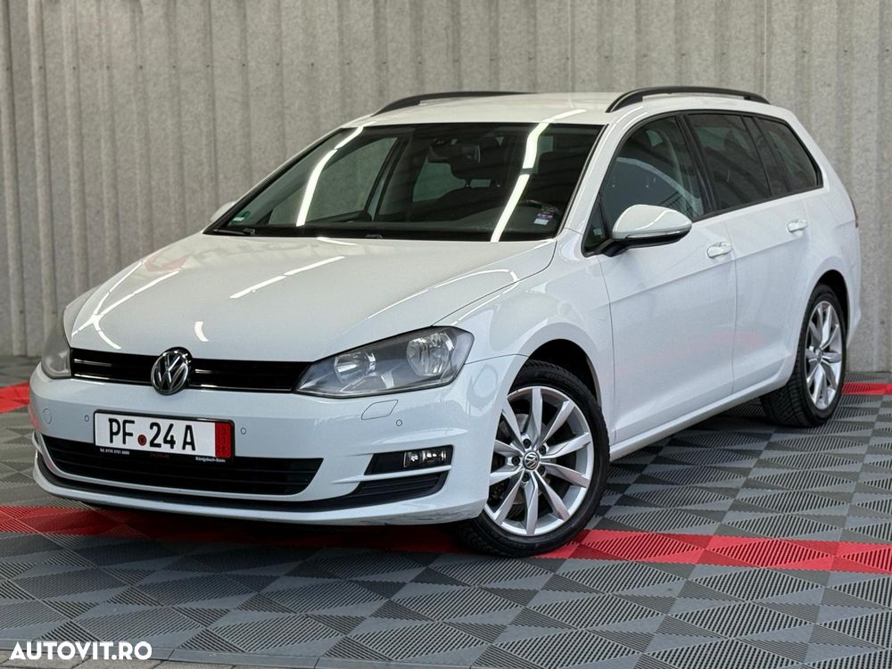 Volkswagen Golf - 3