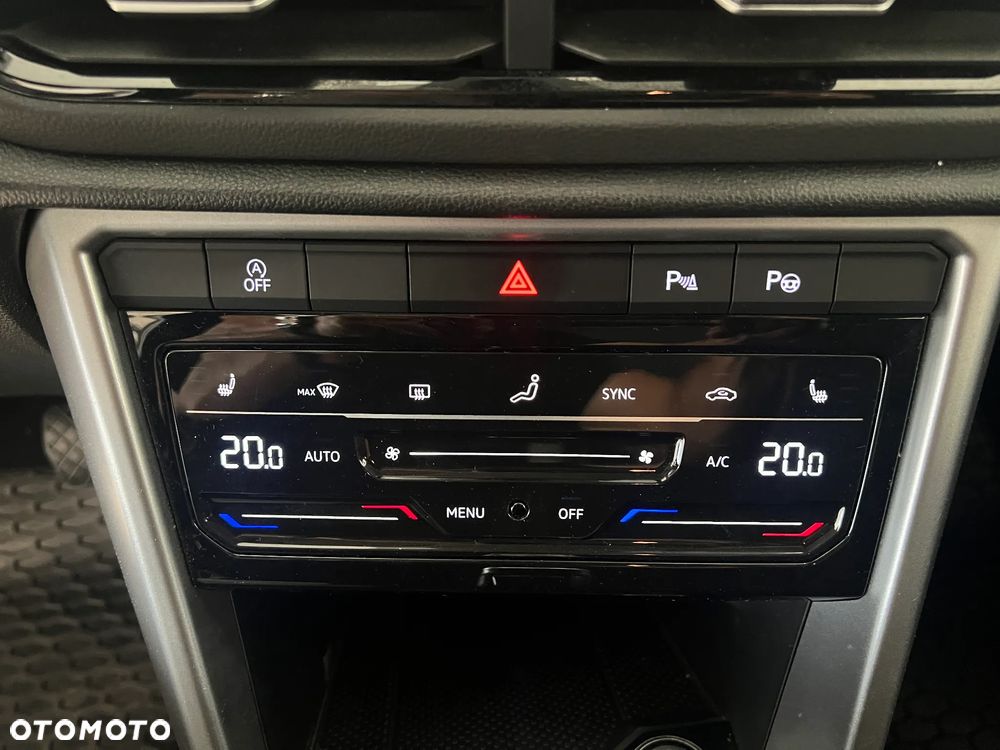 Volkswagen T-Roc 1.5 TSI Life DSG - 25