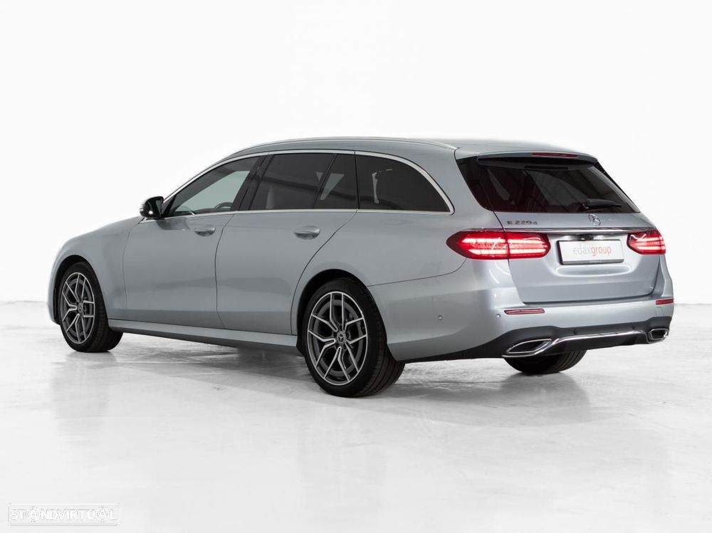 Mercedes-Benz E 220 d AMG 7L - 4