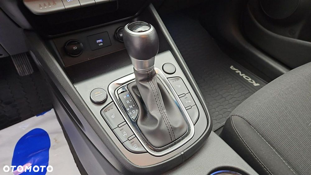 Hyundai Kona 1.6 T-GDI Smart DCT - 18