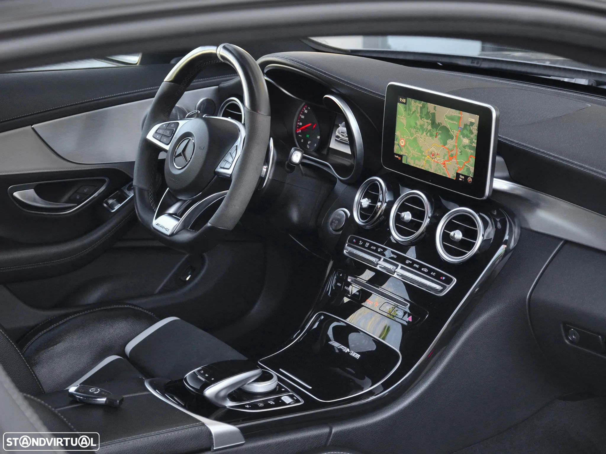 Mercedes-Benz C 63 AMG S - 24