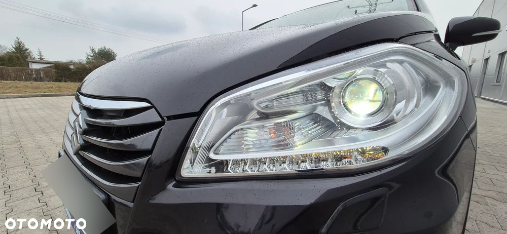 Suzuki SX4 S-Cross 1.6 VVT CVT 4x2 limited - 15