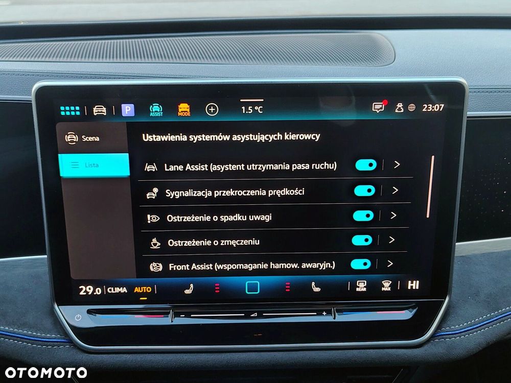 Volkswagen Passat - 21