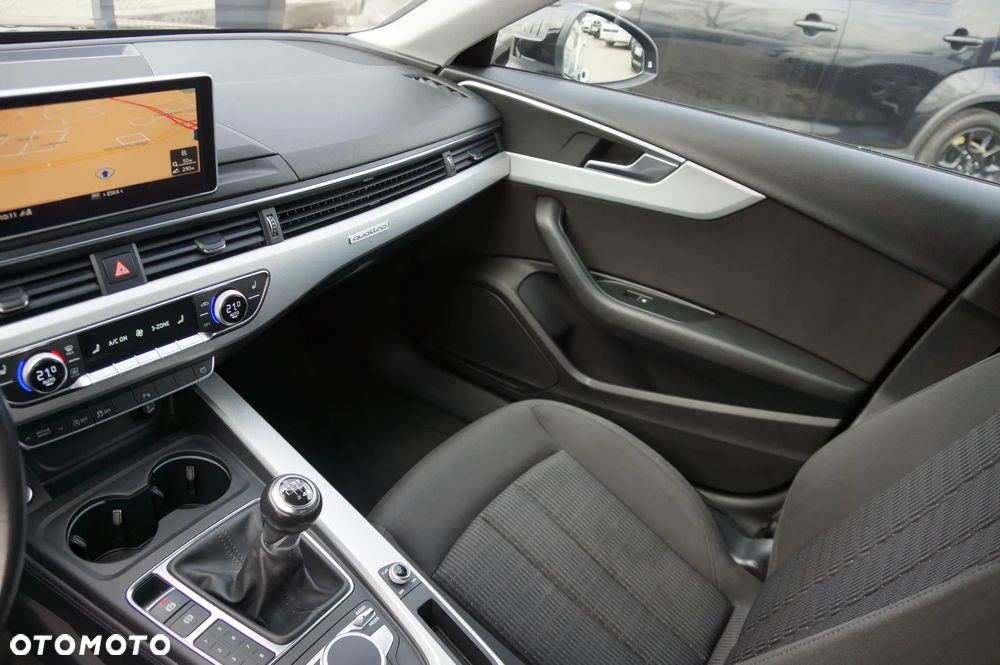 Audi A4 Avant 2.0 TDI clean diesel Quattro - 24