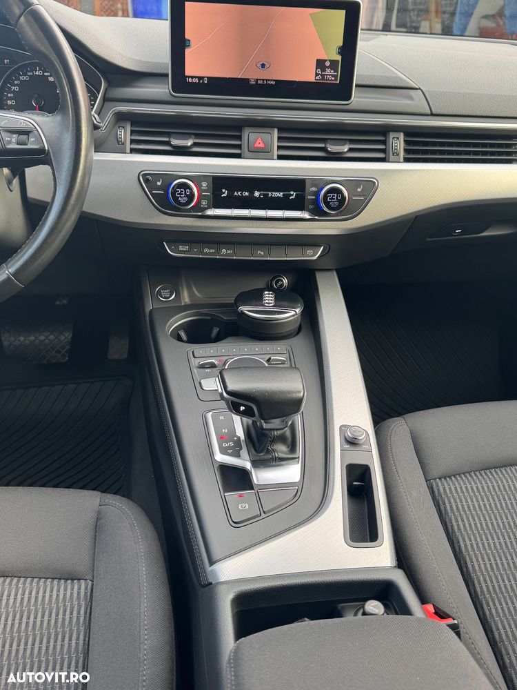 Audi A4 Avant 2.0 TDI S tronic - 12