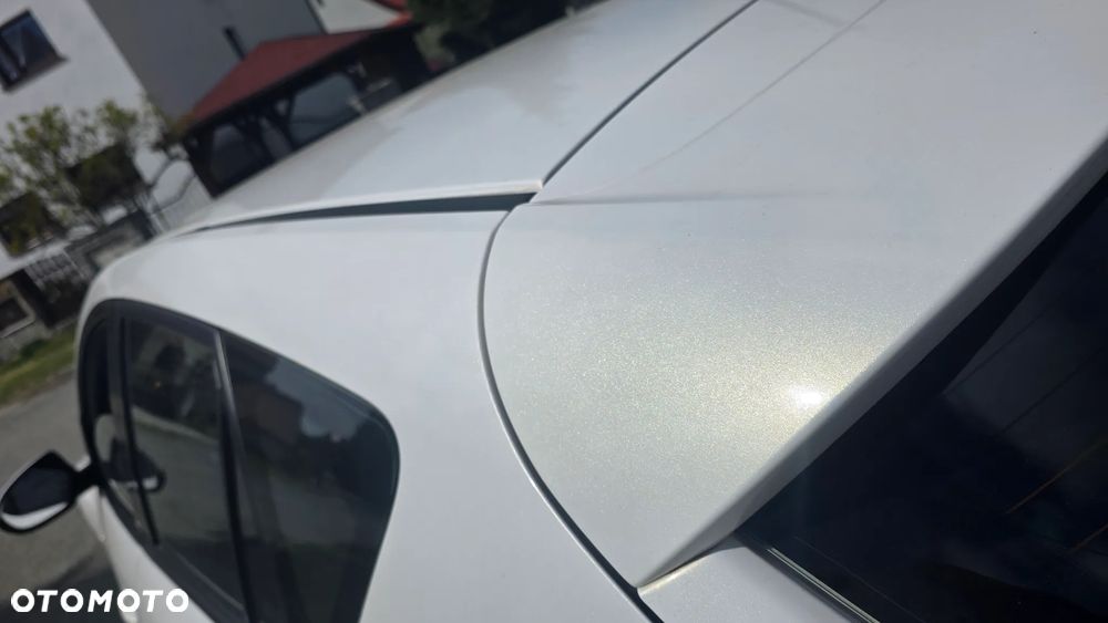 Mazda 3 1.6 MZR Exclusive-Line - 34